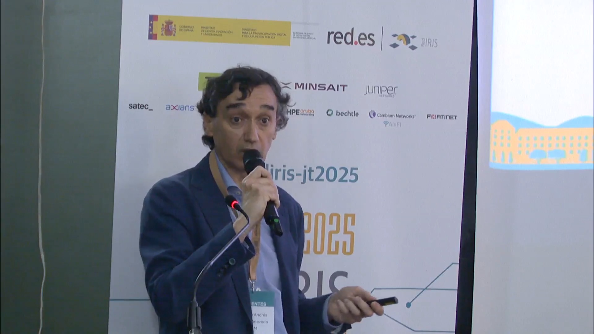 Migración a la nube de la gestión de la red inalámbrica institucional con EVPN/VXLAN
