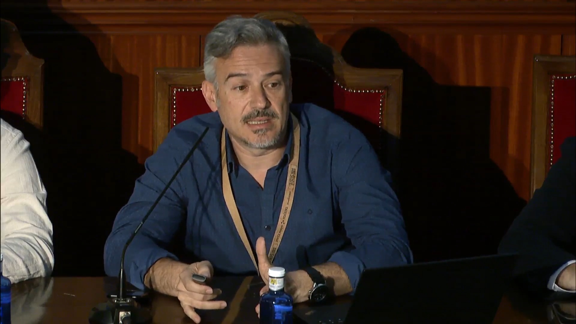 SentiUMU+: Análisis Avanzado del Sentimiento Digital en Redes Sociales